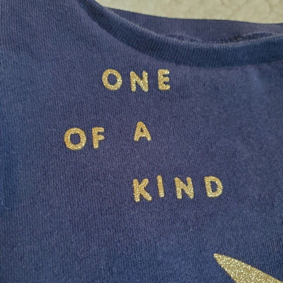 Carter's 12m fleece sweatshirt - Picture 2 of 5